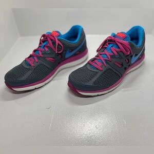 Nike Womens Running Shoes Dual Fusion Gray Pink Blue size 11
